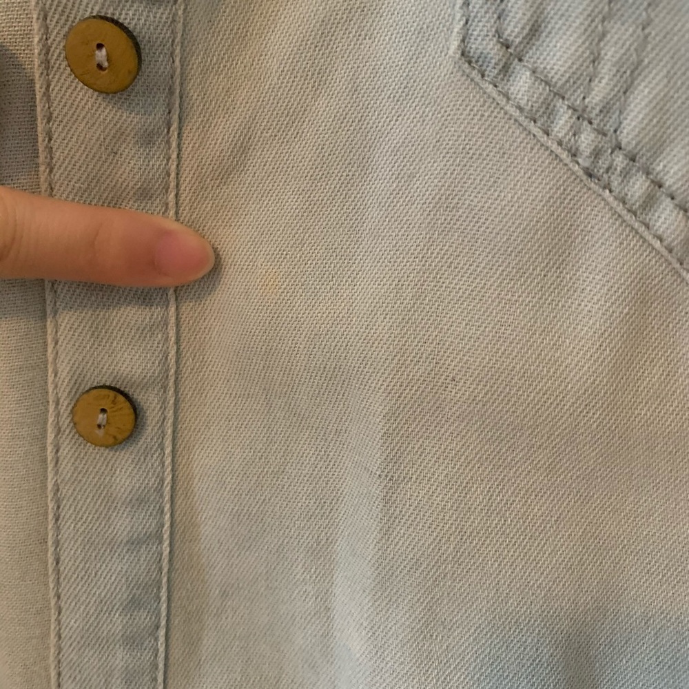 100% Cotton Light Wash Pocket Button Up Top - Picture 8 of 11